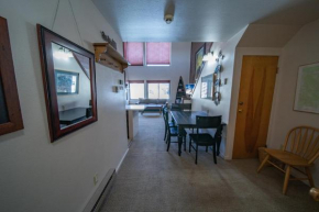 Edgewater 1448 by SummitCove Lodging